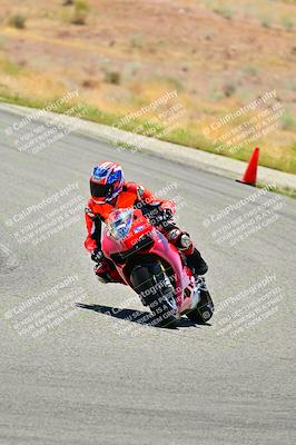 media/Apr-13-2025-TrackXperience (Sun) [[fb1ef998a6]]/Level 2 (Intermediate)/Turns 4 and 6 (Session 4)/